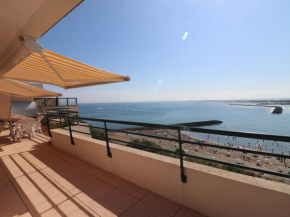 Superbe 3 pièces avec terrasse de 74m², clim et wifi, à Sète - FR-1-472A-131